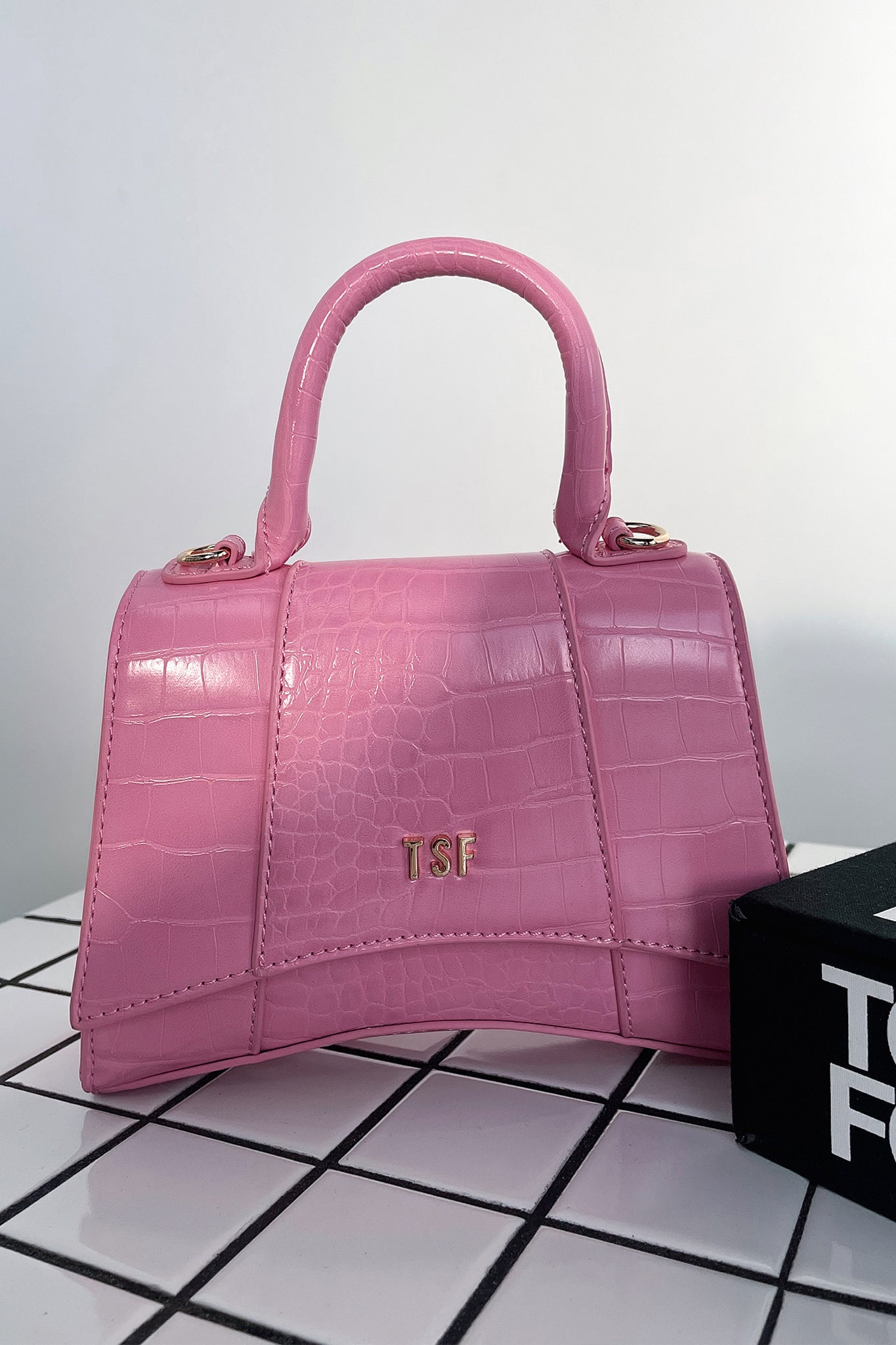 Phoebe Tas - Roze